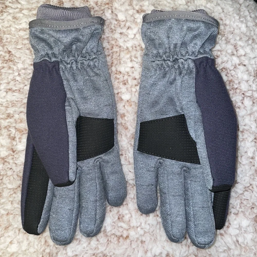 Under Armour coldgear gloves